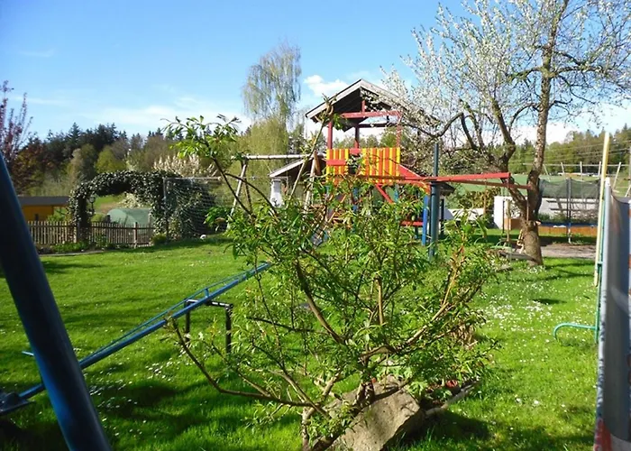 Neukirchinger * Tiefenbach (Passau)